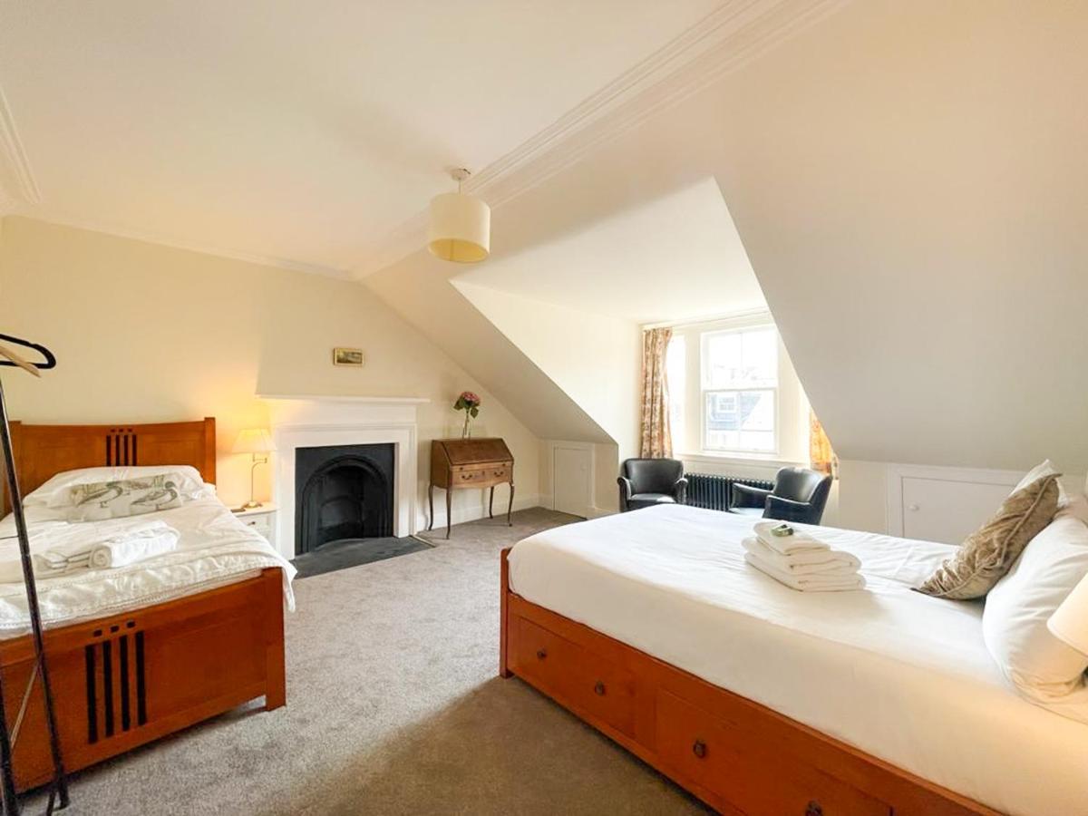 Remarkable 5Br Townhouse With Garden, Sleeps 12 Edinburgh Bagian luar foto