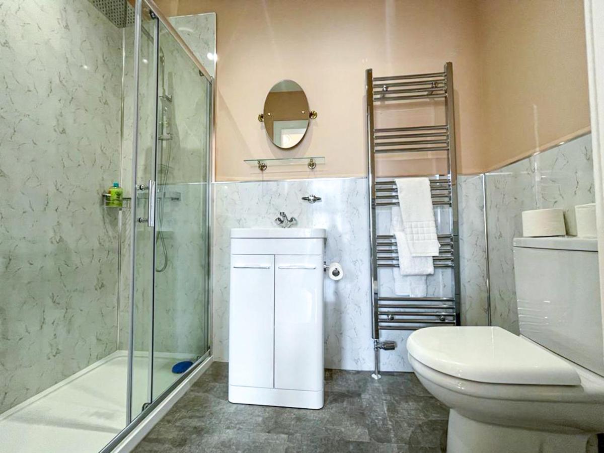 Remarkable 5Br Townhouse With Garden, Sleeps 12 Edinburgh Bagian luar foto