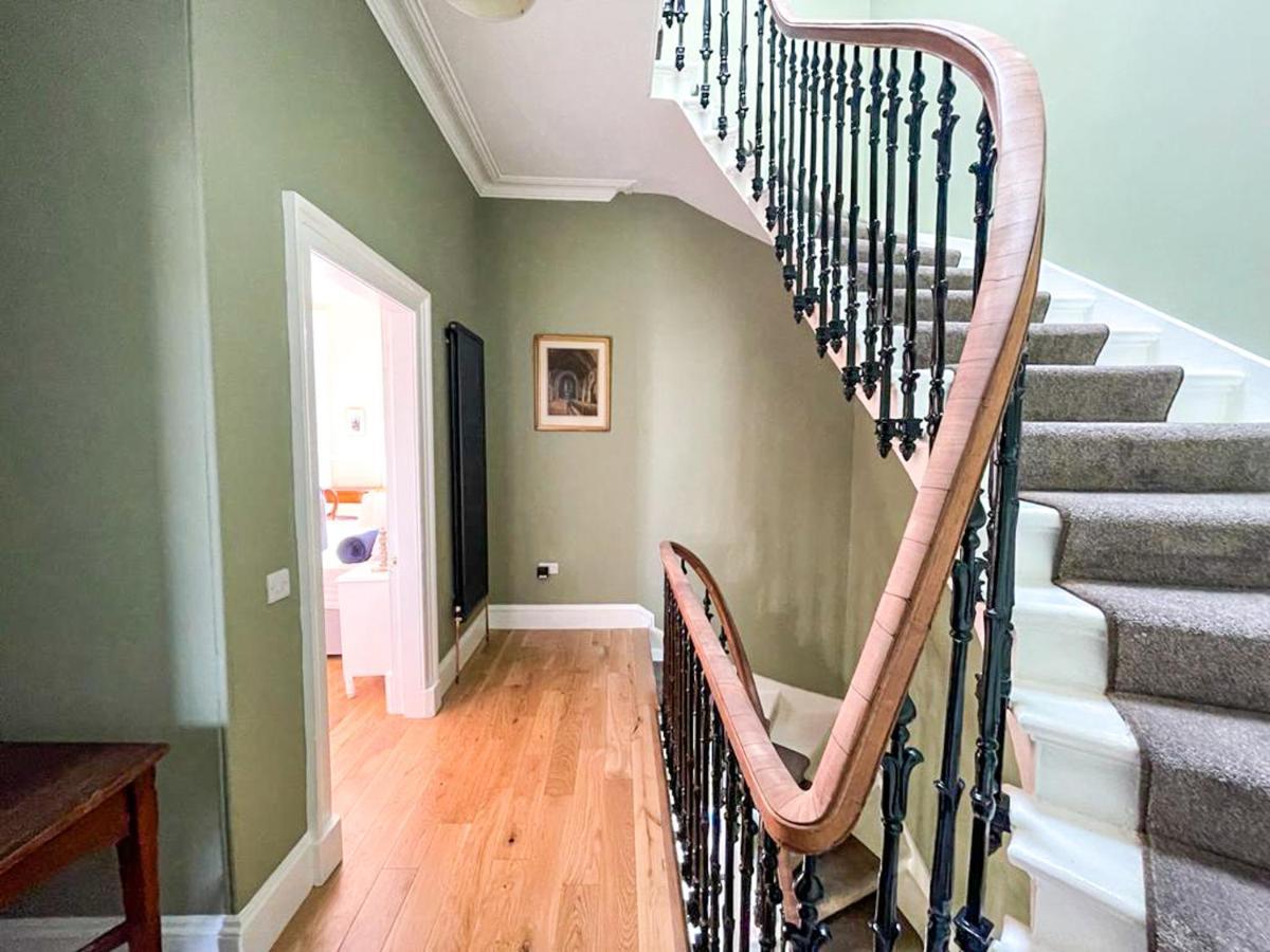 Remarkable 5Br Townhouse With Garden, Sleeps 12 Edinburgh Bagian luar foto