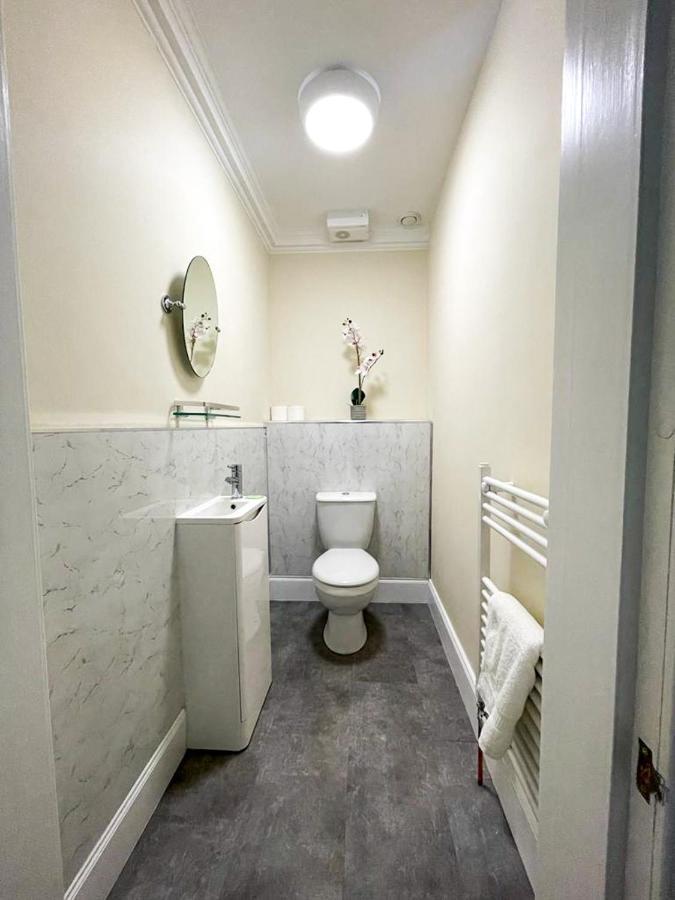 Remarkable 5Br Townhouse With Garden, Sleeps 12 Edinburgh Bagian luar foto