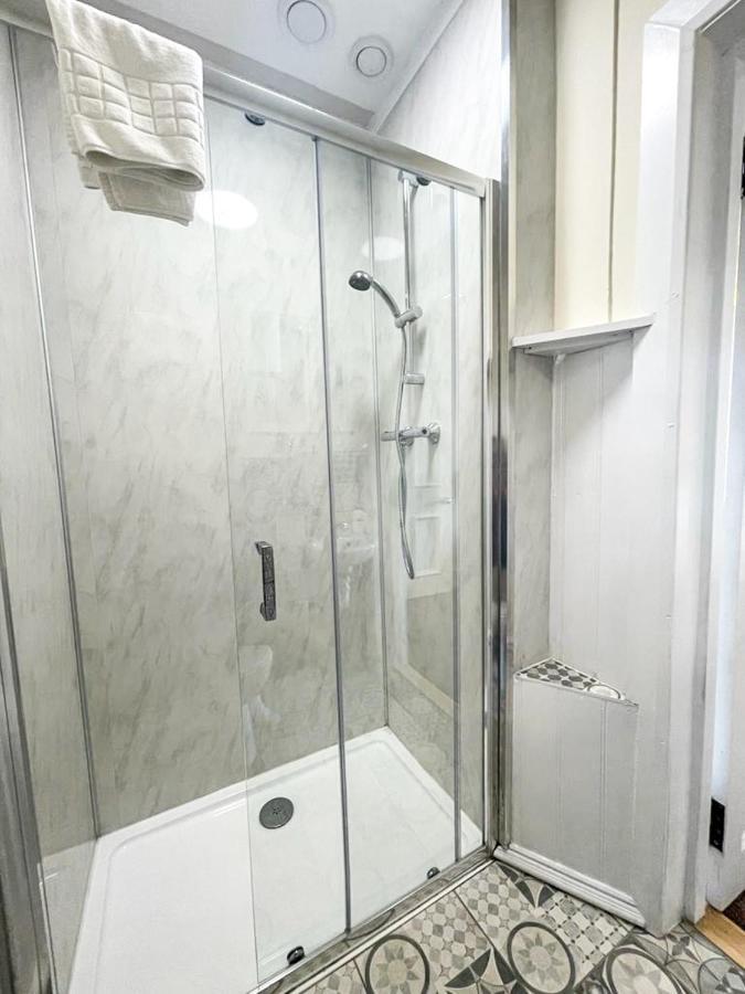 Remarkable 5Br Townhouse With Garden, Sleeps 12 Edinburgh Bagian luar foto