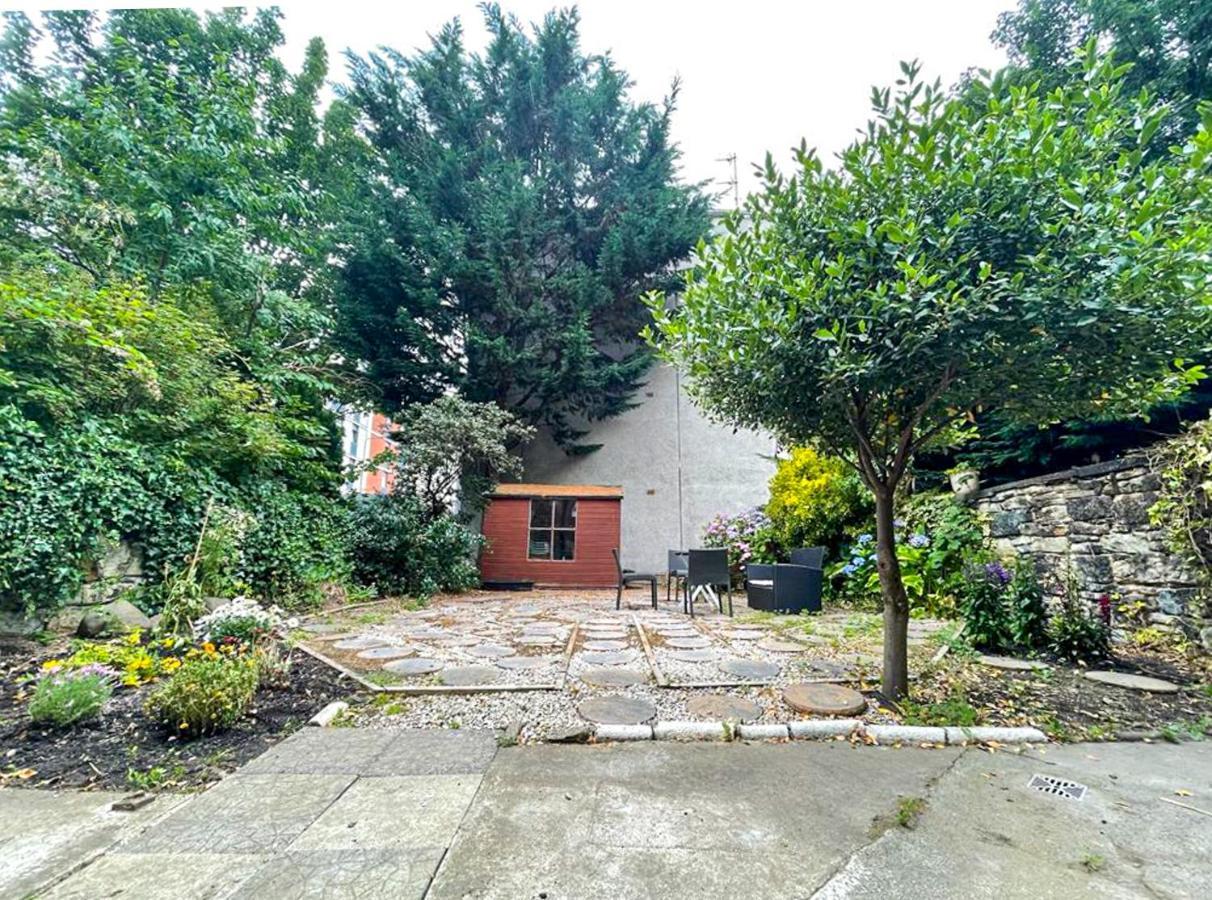Remarkable 5Br Townhouse With Garden, Sleeps 12 Edinburgh Bagian luar foto